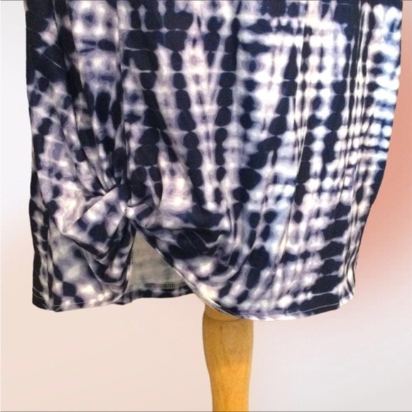 BERRYOU Blue Tie Dye Front Knot Dress‎ Med NWT - Picture 10 of 15